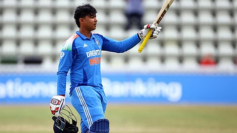 Vaibhav Suryavanshi punishes Pakistan fast bowler