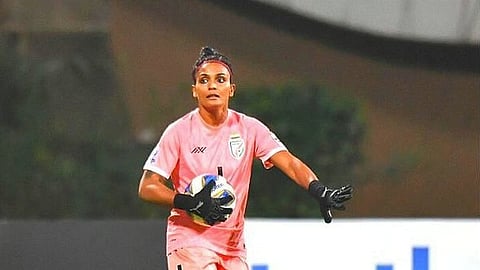 india football keeper aditi chauhan announced retires