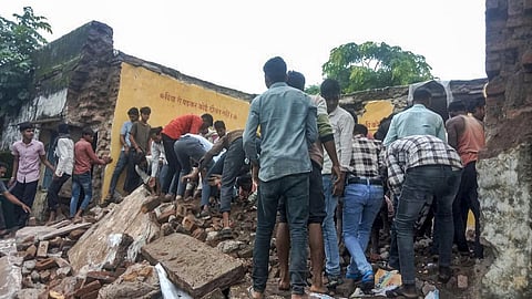 ராஜஸ்தானில் அரசு பள்ளி இடிந்து விழுந்து விபத்து