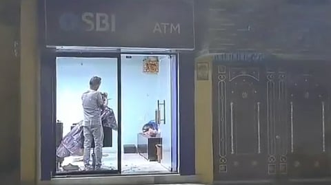 Saloon Shop