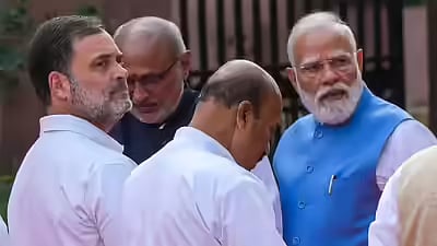 Rahul Criticizes Union Government on Petrol, Diesel Price Rise
