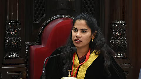 Chennai mayor priya begins work on ribbon house