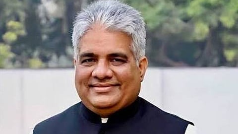 Union Minister Bhupender Yadav's Three Top Aides Remove