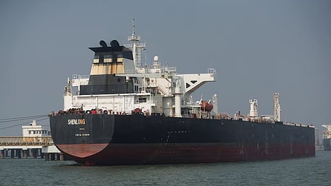 Oil tanker in Hormuz