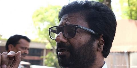வருத்தம் தெரிவித்தார்: சிவசேனா எம்.பி. இனி விமானத்தில் பறக்கலாம்