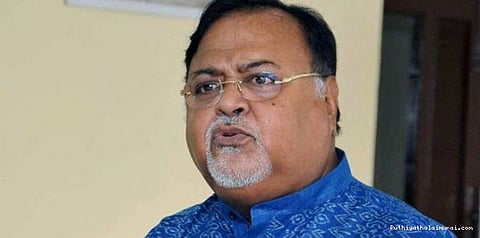 மேற்கு வங்க மாநிலத்தில் பள்ளிகளில் வங்க மொழி கட்டாயம்