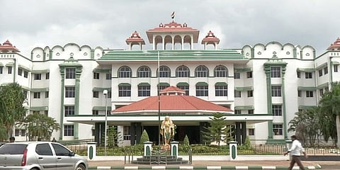 இறைச்சிக்காக மாடுகளை விற்க தடை: மத்திய அரசின் உத்தரவுக்கு இடைக்கால தடை