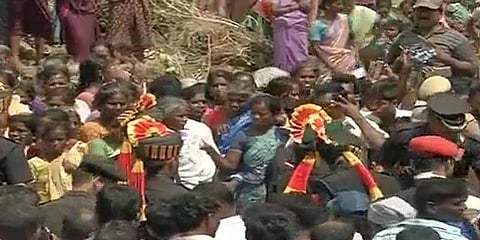 தமிழக ராணுவ வீரர் உடல் நல்லடக்கம்