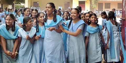 பள்ளிகள் நாளை திறப்பு