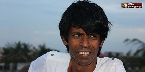 பிரபல நகைச்சுவை நடிகரிடம் வழிப்பறி