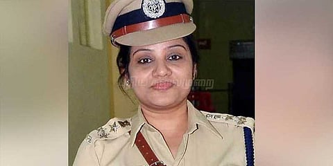 ஒசூர் எம்எல்ஏ வீட்டிற்கு சென்றாரா சசிகலா?: ரூபா குற்றச்சாட்டு