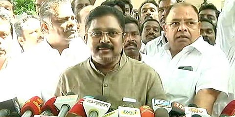 எம்எல்ஏகளை மிரட்டுகிறது காவல்துறை: டிடிவி தினகரன் புகார்