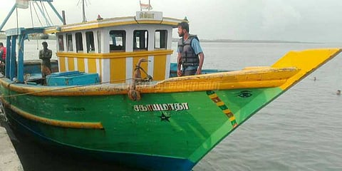 எல்லைதாண்டி மீன்பிடித்ததாக கோட்டைப்பட்டினம் மீனவர்கள் கைது