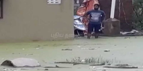 ஏரியில் கழிவு நீரை விட முயற்சி
