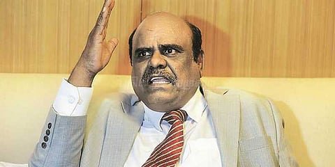 பேசுபொருளான முன்னாள் நீதிபதி கர்ணன்