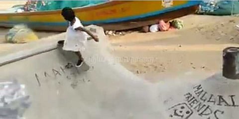 ஸ்கேட்டிங் விளையாட்டில் அசத்தும் மாமல்லபுரம் சிறுமி! வைரல் வீடியோ