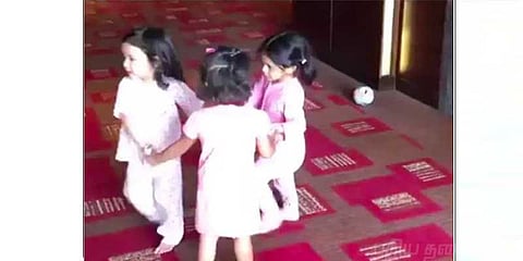 ரிங்கா ரிங்கா ரோஸஸ்: வைரலாகும் தோனி, ரெய்னா, ஹர்பஜன் குழந்தைகளின் மழலை ஆட்டம்