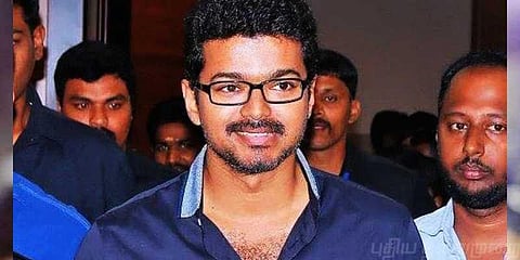 விஜய் படத்தில் அரசியல் மாநாடு!