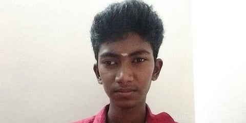 பள்ளி மாணவனின் உடல் உறுப்புகள் 4 பேருக்கு தானம்