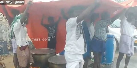 வடகாடு கிராம மக்களின் வேதனை.. கண்கலங்க வைக்கும் புகைப்படம்