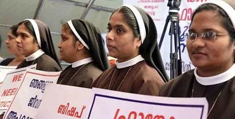 பாலியல் வன்கொடுமை விவகாரம்: கேரள முதல்வருக்கு கன்னியாஸ்திரிகள் கடிதம்!