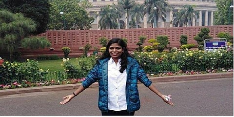 ஐஏஎஸ் தேர்வில் சாதித்துகாட்டிய பழங்குடியினப் பெண் ஸ்ரீதன்யா சுரேஷ்