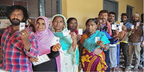 சில இடங்களில் வன்முறை - நிறைவடைந்த 3ம் கட்ட வாக்குப் பதிவு