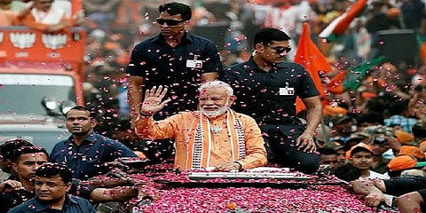வாரணாசி தொகுதியில் பிரதமர் மோடி இன்று வேட்பு மனு தாக்கல்