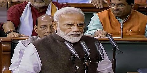 பல மொழிகளில் பதவியேற்ற மக்களவை உறுப்பினர்கள்