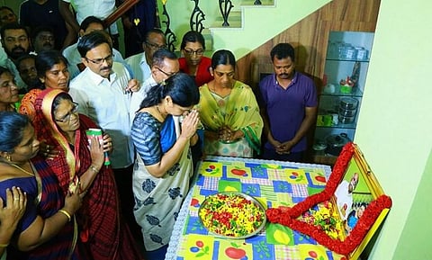 “உமா மகேஸ்வரி கொலையில் உரிய நீதி வேண்டும்”- கனிமொழி