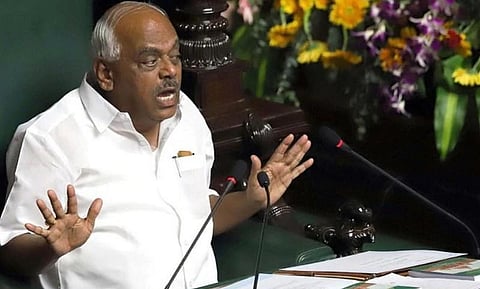 கர்நாடகாவில் மேலும் 14 எம்எல்ஏக்கள் தகுதி நீக்கம்