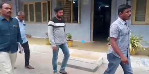 20 லட்சம் மதிப்புள்ள ஜவுளி பொருட்கள் நூதன மோசடி - ஒருவர் கைது