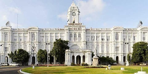 பேனர் விவகாரம் : மாநகராட்சி நோட்டீஸுக்கு இடைக்காலத்தடை