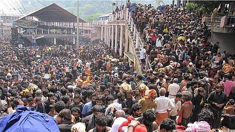 ஆன்லைன் முன்பதிவு கட்டாயம்:திருப்பதி போல மாறுகிறதா சபரிமலை ?