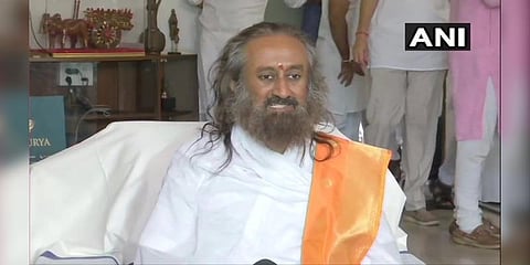 வரலாற்று சிறப்புமிக்க தீர்ப்பை வரவேற்கிறேன்: ஸ்ரீஸ்ரீ ரவிசங்கர்