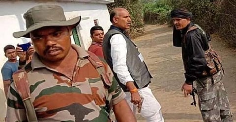 ஜார்க்கண்ட் தேர்தல்: வாக்குச்சாவடியில் துப்பாக்கி உடன் நுழைந்த காங். வேட்பாளர்