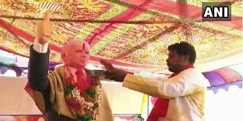 ட்ரம்பிற்கு சிலை வைத்து வழிபடும் தெலங்கானா விவசாயி