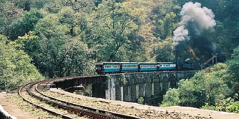 மேட்டுப்பாளையம் - உதகை மலை ரயில் பயணக் கட்டணம் உயர்வு