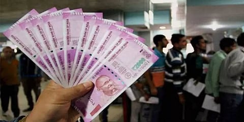 மத்திய அரசு ஊழியர்களுக்கான அகவிலைப்படி 4% உயர்வு