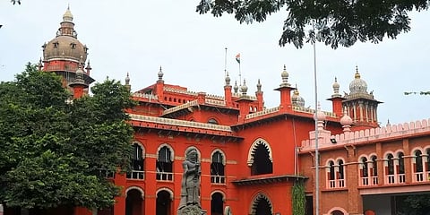 மார்ச் 31 வரை அவசர வழக்குகள் மட்டுமே விசாரணை : உயர்நீதிமன்றம்