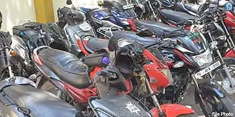 தமிழகத்தில் தடை உத்தரவை மீறிய 4100 பேர் மீது போலீசார் வழக்குப்பதிவு