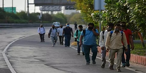 200 கிலோ மீட்டர் நடந்தே சென்ற தொழிலாளி மரணம் !