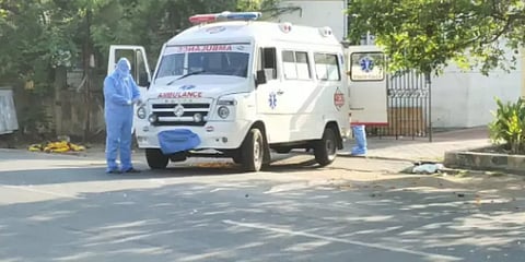 நோய் பரவும் என கூடி நின்று போராடிய மக்கள் - அம்பத்தூர் கதை கூறுவது என்ன?