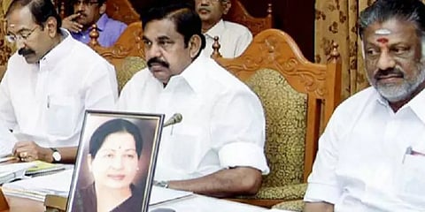 மே 2-ல் தமிழக அமைச்சரவைக் கூட்டம் : ஊரடங்கு நீட்டிப்பா ?