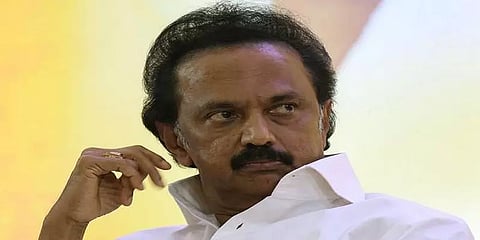 ஊரடங்கு குறித்த அறிவிப்பை அரசுகள் சிறிதும் தாமதிக்காமல் அறிவிக்க வேண்டும்.- மு.க.ஸ்டாலின்