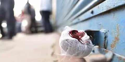 காஞ்சிபுரம்: விதி மீறி செயல்பட்ட 7 கடைகளுக்கு சீல்