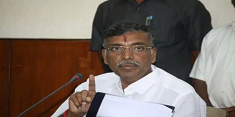 கொரோனா பாதிப்பு முடிந்த பின்னரே கல்லூரிகள் திறக்கப்படும் -அமைச்சர் பேட்டி