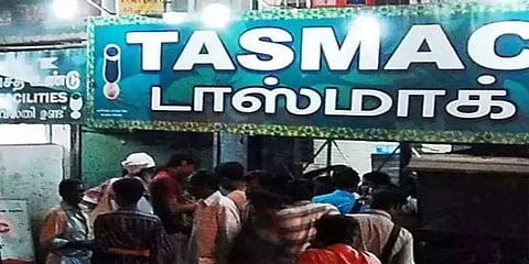 புதுச்சேரியில் மதுக்கடைகள் திறக்கப்படுவது ஒத்திவைப்பு - முதல்வர் நாராயணசாமி
