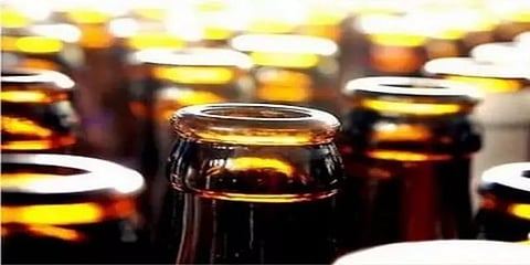 பீர் தர மறுப்பு ! நண்பன் குத்திக்கொலை