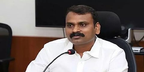 வெப்சீரிஸுக்கு கண்டிப்பாக சென்சார் வேண்டும் - பாஜக தமிழக தலைவர்